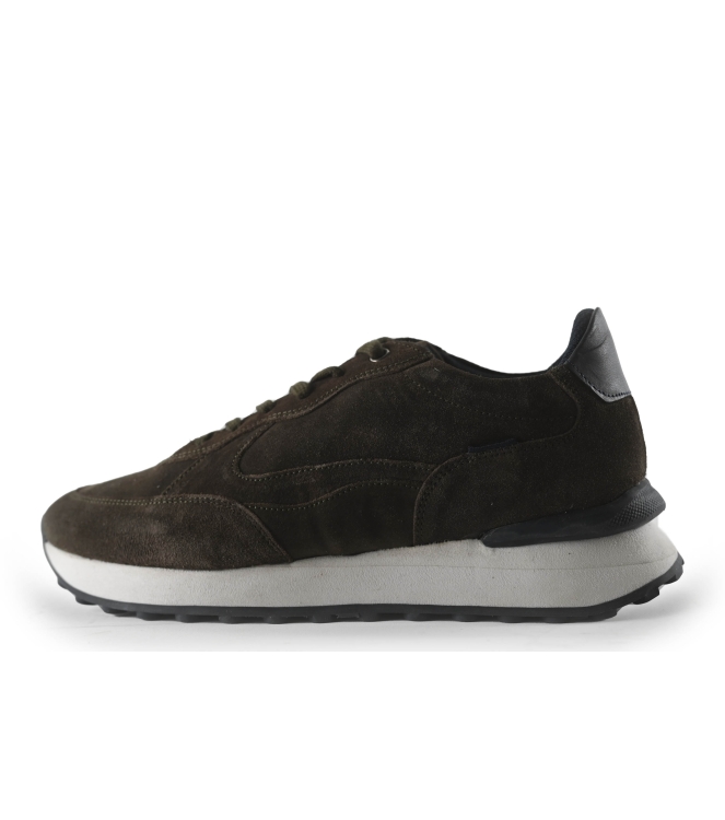 Vertice Sneakers