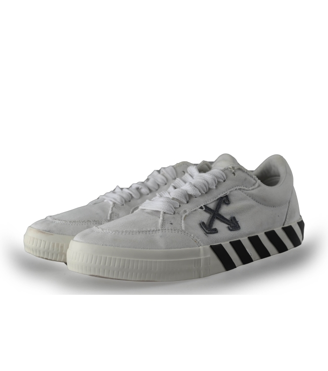 Off-white Sneakers