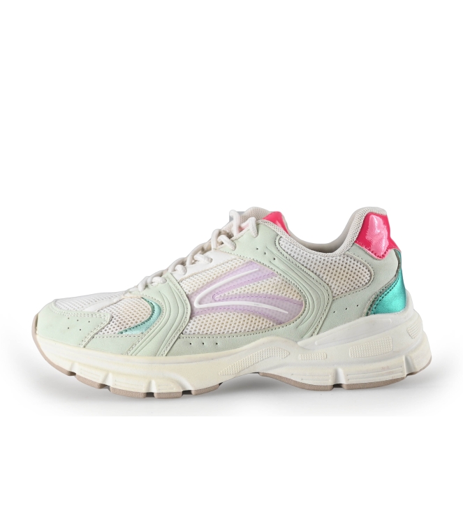 DSTRCT Sneakers