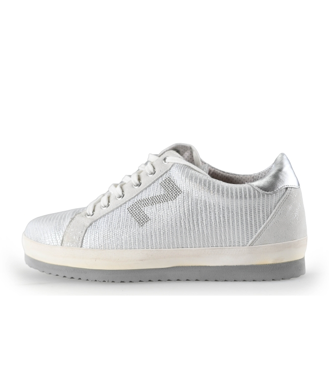 MJUS Sneakers