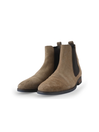 Recall Chelsea boots