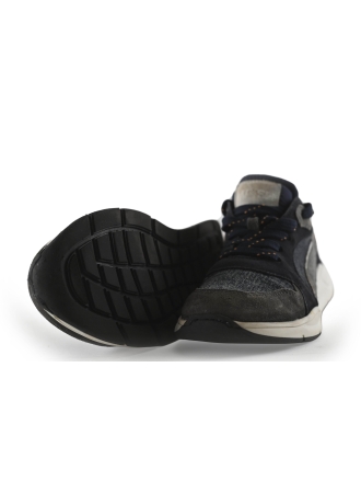 Wysh Sneakers