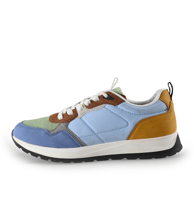 Vertice Sneakers