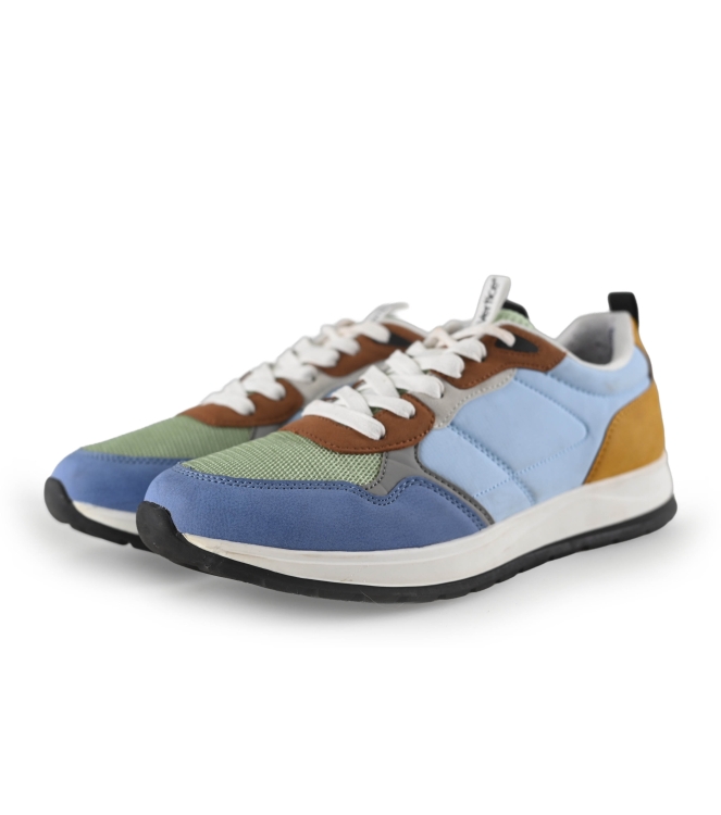 Vertice Sneakers