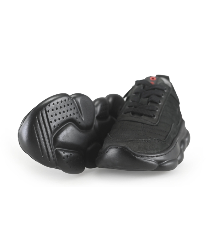 Red-Rag Sneakers