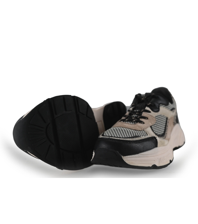 Sub55 Sneakers