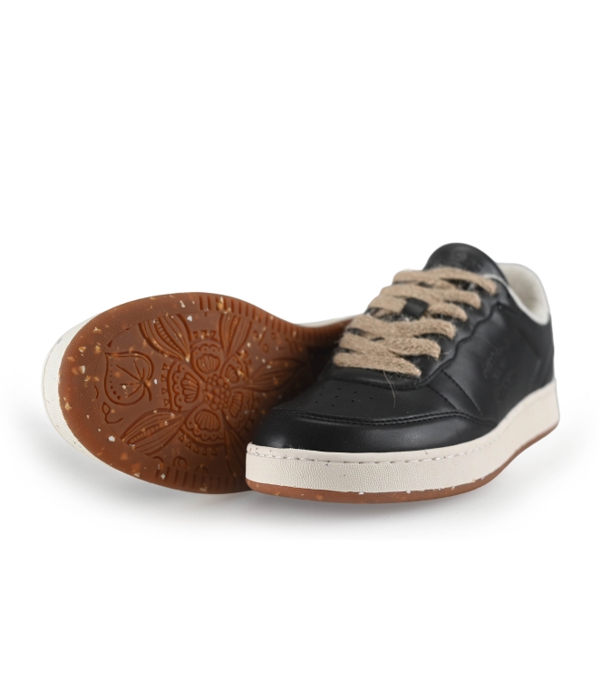 ACBC Sneakers