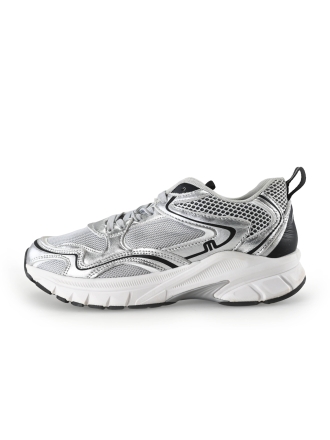 Maruti Sneakers