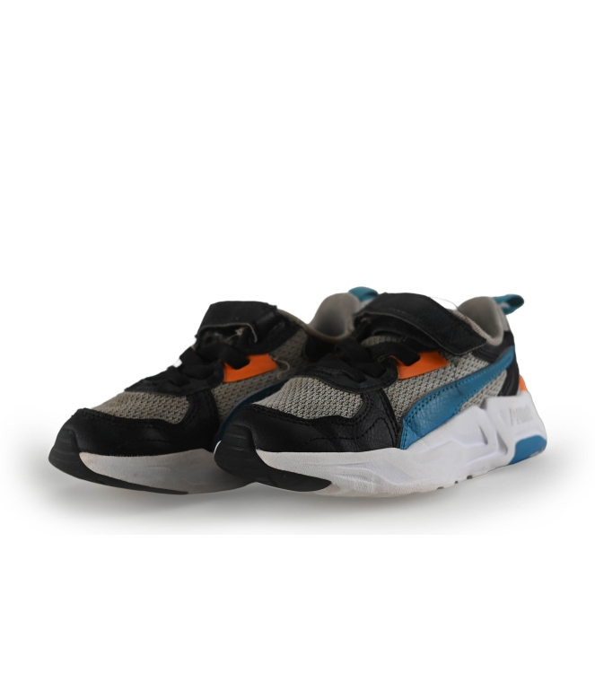 Puma Sneakers