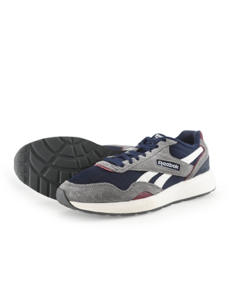Reebok Sneakers