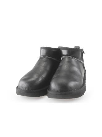 Ugg Wandellaarzen