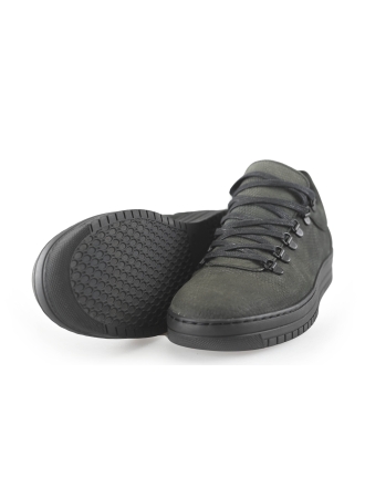 Manfield Sneakers