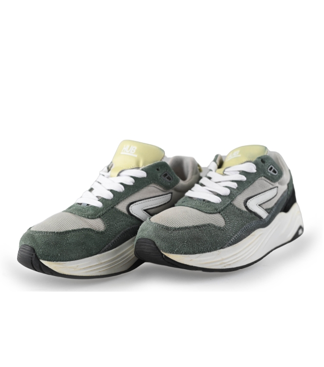 Hub Sneakers