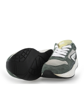 Hub Sneakers