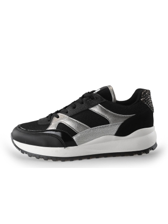 Maruti Sneakers