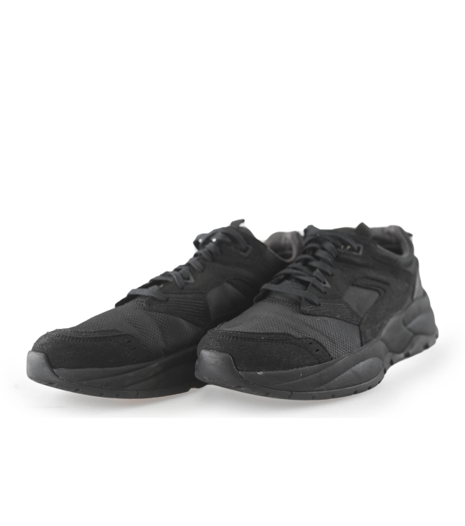 Puma Sneakers