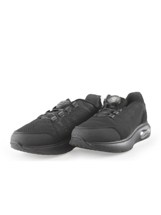 Red-Rag Sneakers
