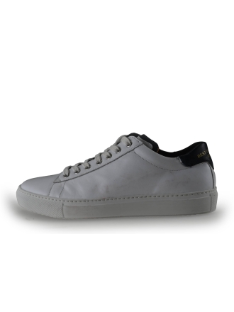 Besto Sneakers