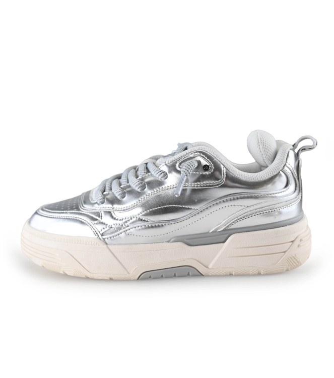 Bronx Sneakers