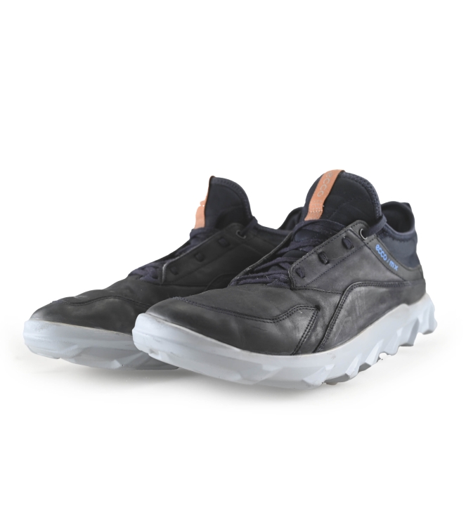 Ecco Sneakers