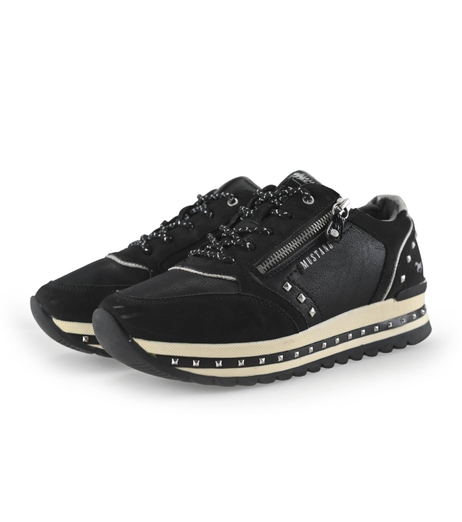 Mustang Sneakers