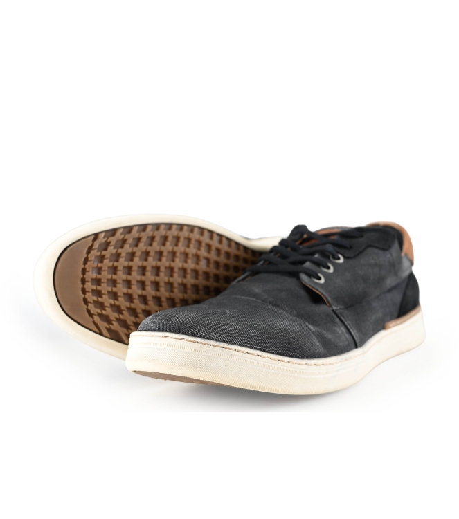 Bullboxer Sneakers