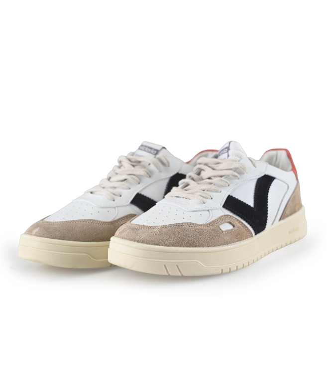 Victoria Sneakers