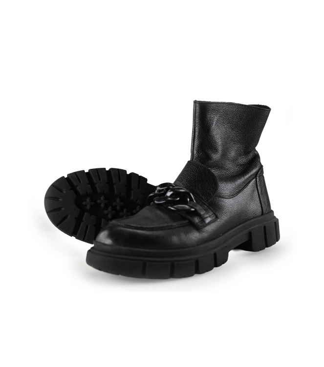 Apples Pears Boots