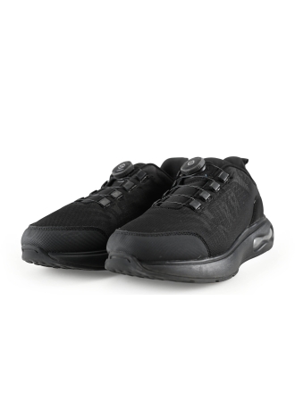 Red-Rag Sneakers