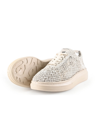 Mustang Sneakers