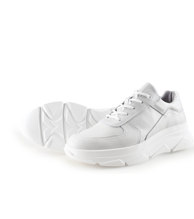 Bridge Footwear Sneakers