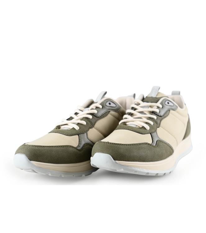Vertice Sneakers