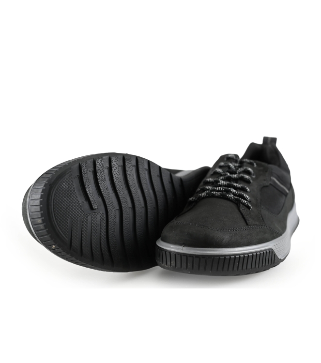 Ecco Sneakers