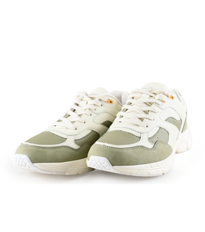 Vertice Sneakers