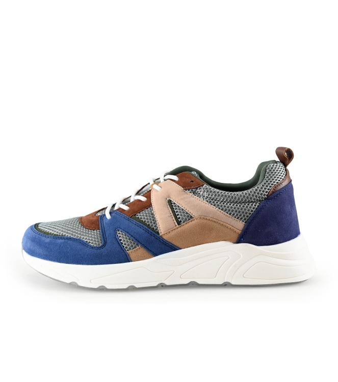 Vertice Sneakers