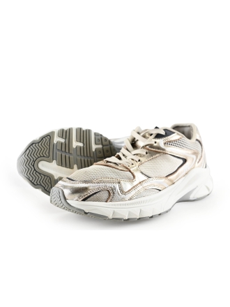 Maruti Sneakers