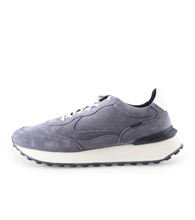 Vertice Sneakers