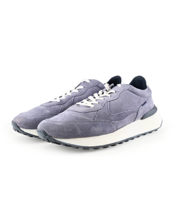 Vertice Sneakers