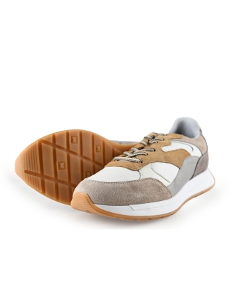 Vertice Sneakers
