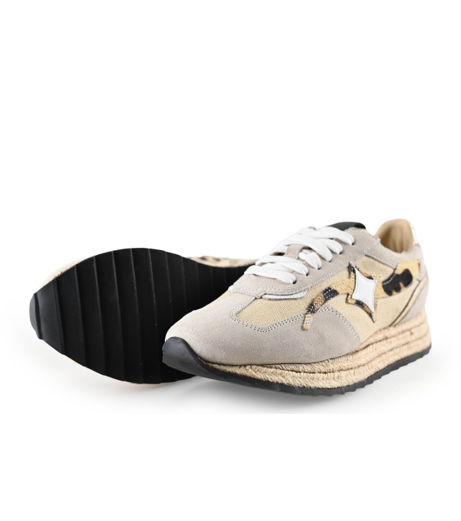 Iqonic Sneakers