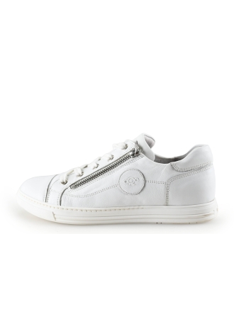 AQA Sneakers