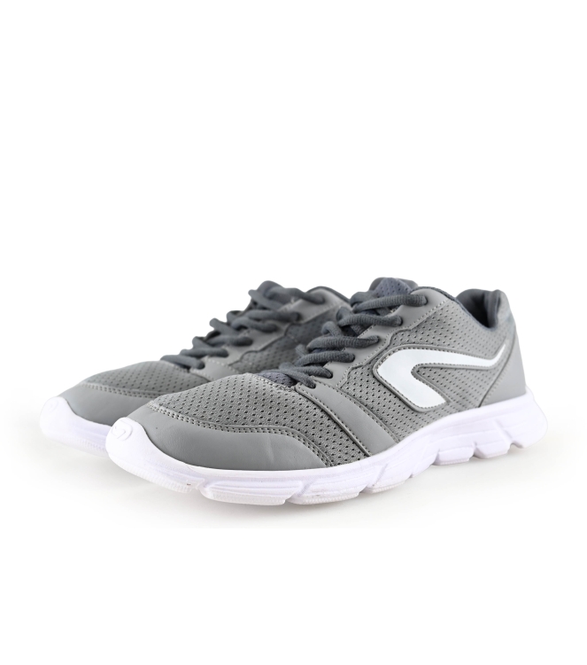 Decathlon Sneakers