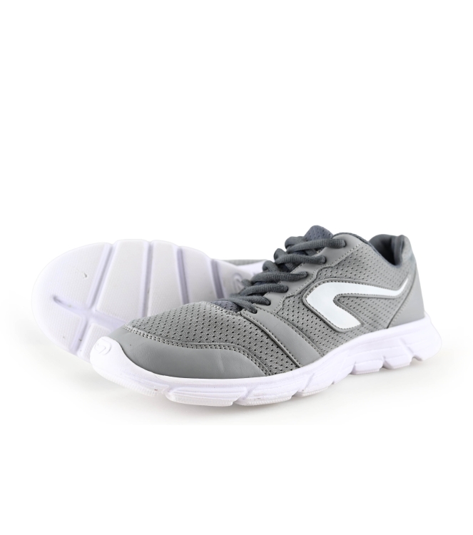 Decathlon Sneakers