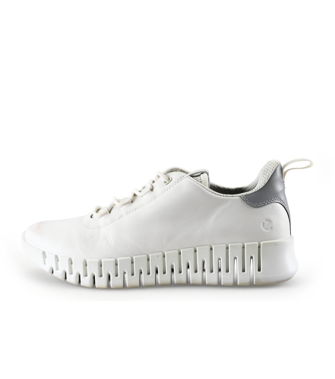Ecco Sneakers
