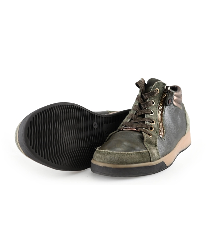 Ara Sneakers