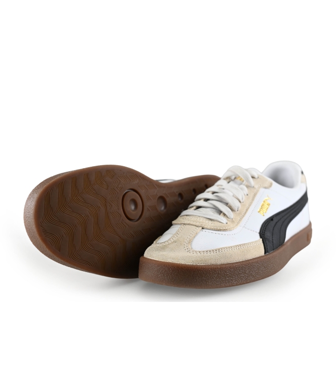 Puma Sneakers