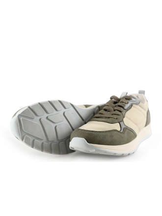 Vertice Sneakers