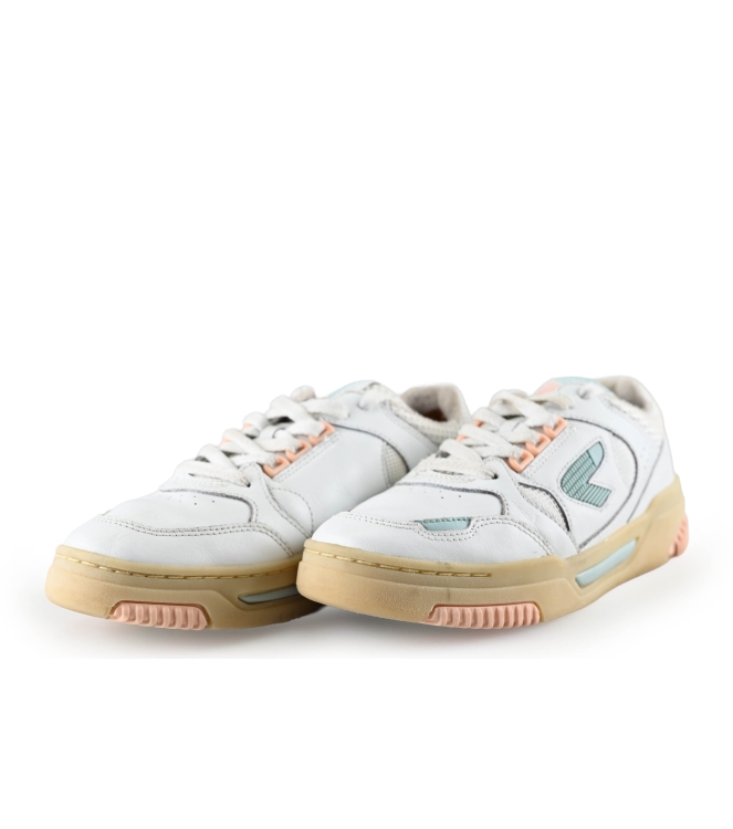 Hub Sneakers