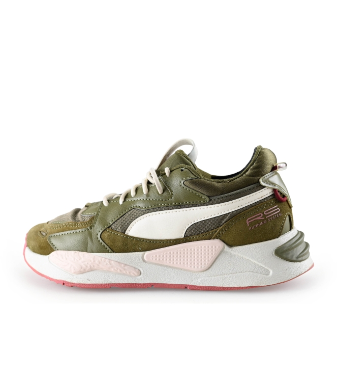 Puma Sneakers