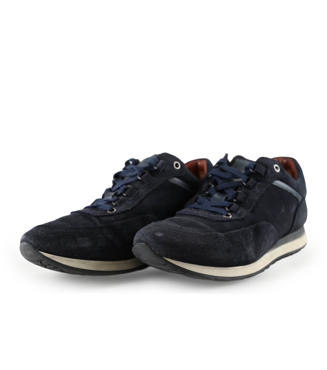 Tozen Sneakers